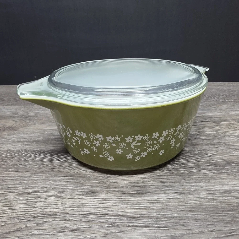 Pyrex Round Casserole Dish (475B) W/Lid (475) 2.5Q - Crazy Daisy/Spring Blossom